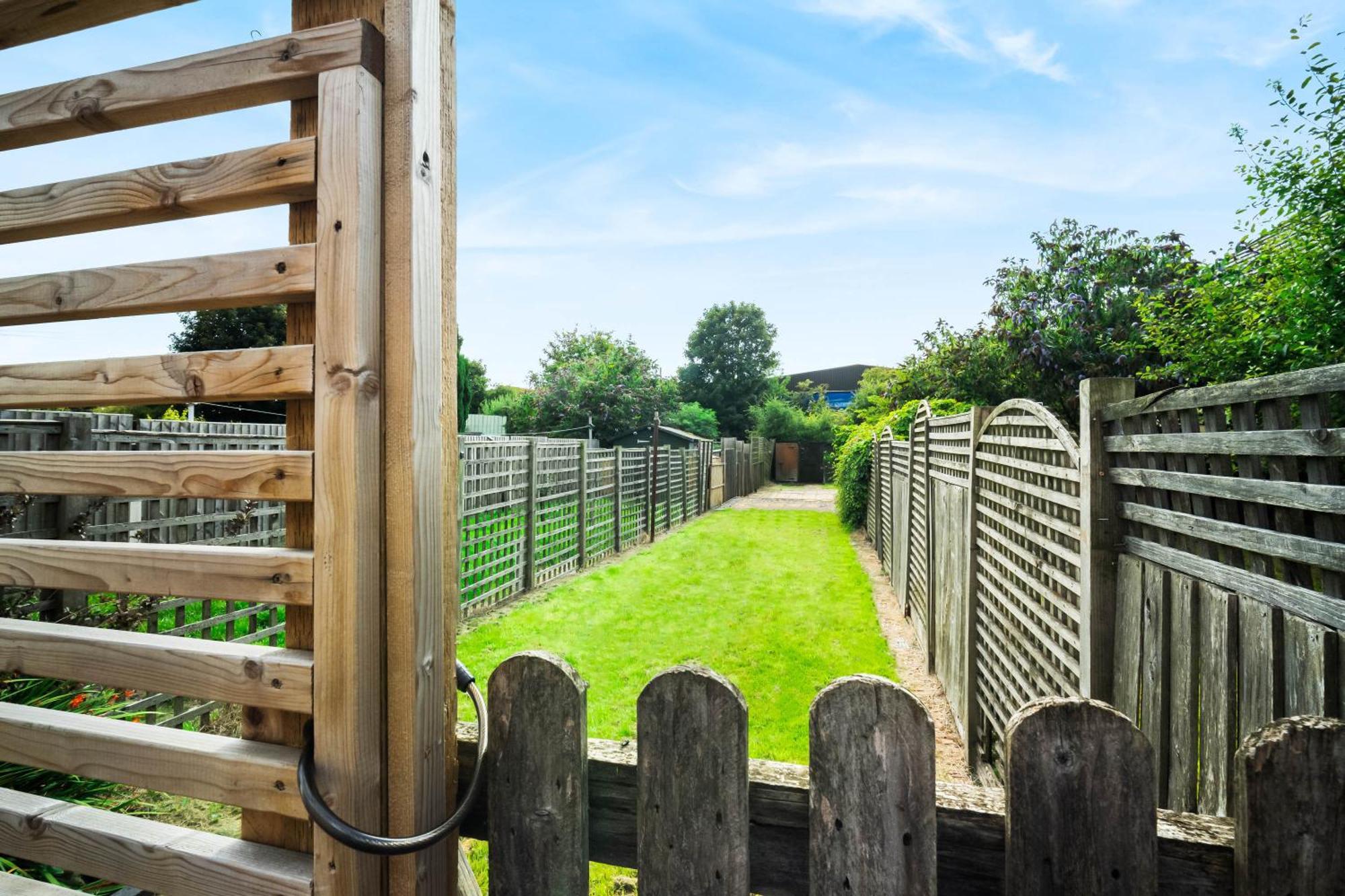 Stylish 3 Bedroom House - 6 Guests - Garden - Parking - Netflix - Wifi - 17M Birmingham Kültér fotó