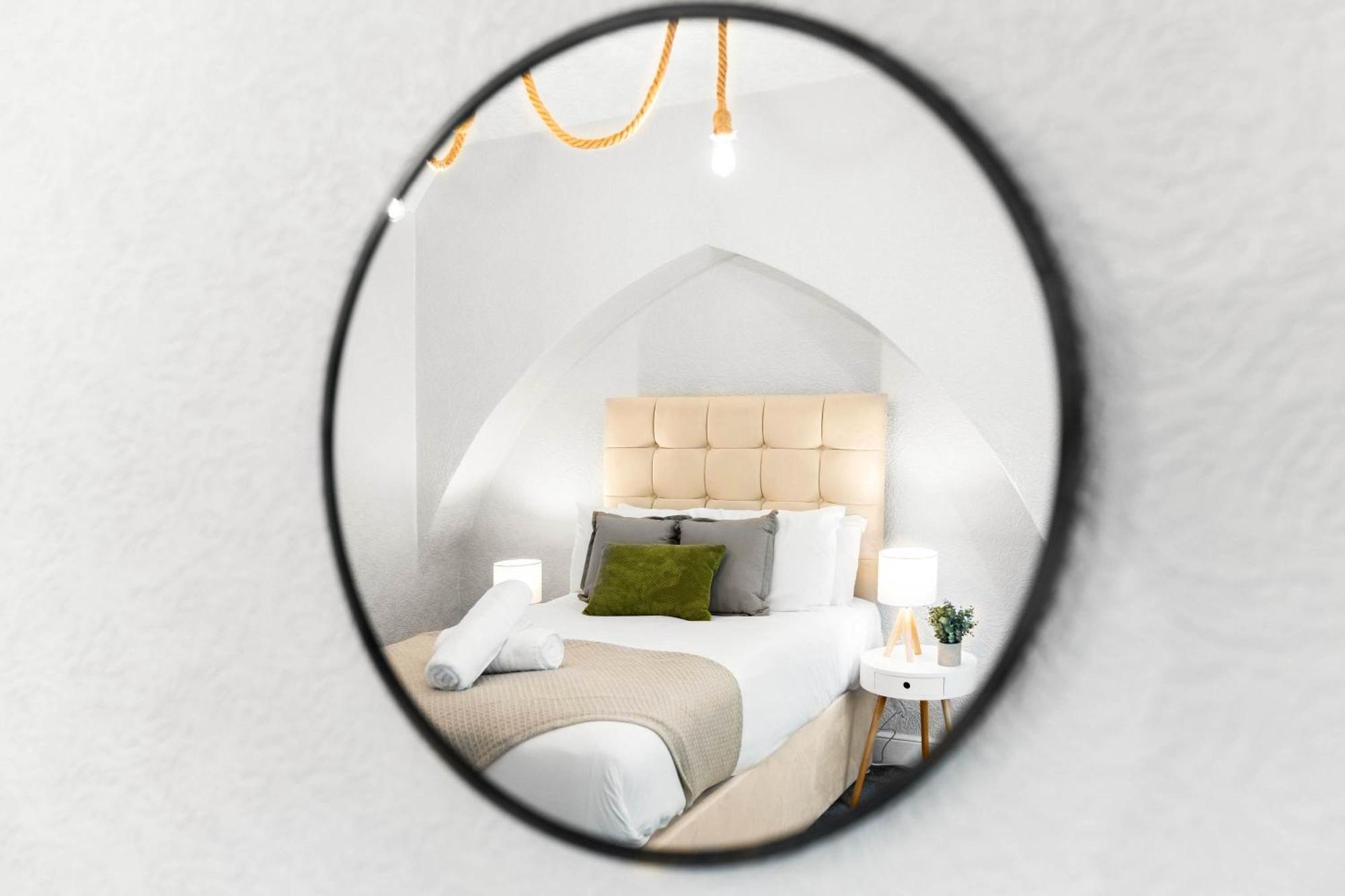 Stylish 3 Bedroom House - 6 Guests - Garden - Parking - Netflix - Wifi - 17M Birmingham Kültér fotó